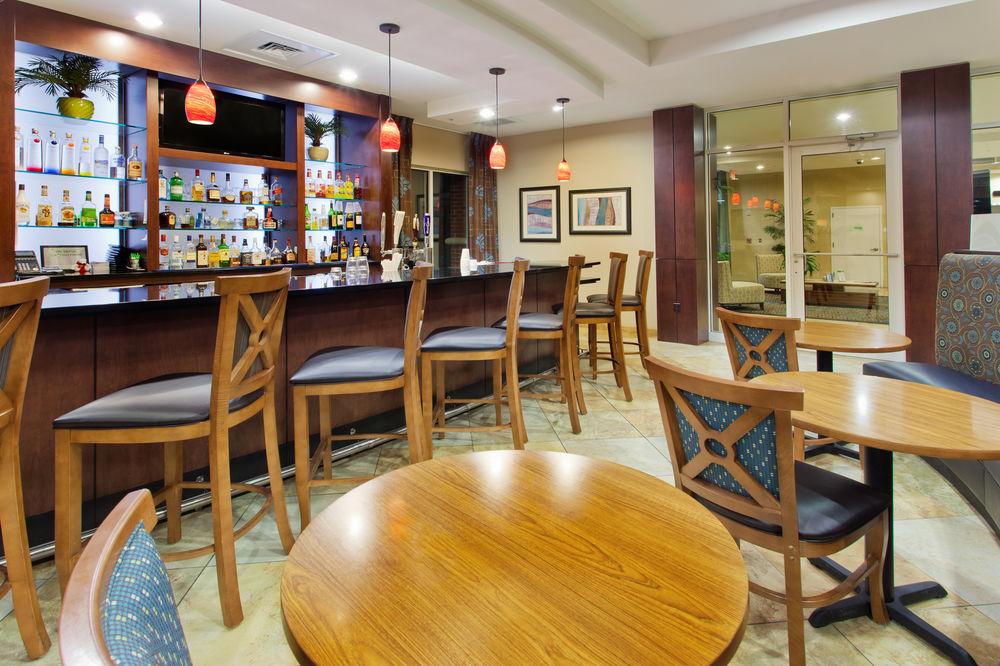 Doubletree By Hilton Dothan, Al Luaran gambar