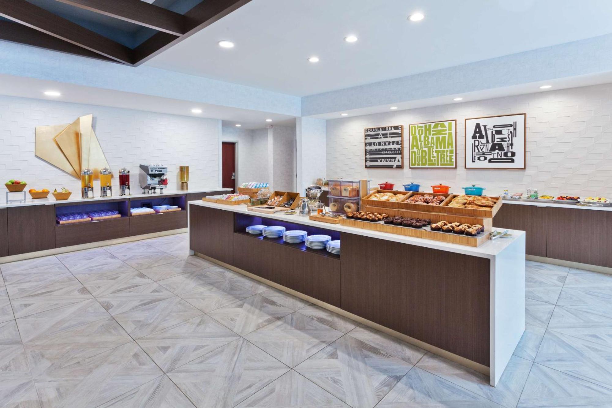 Doubletree By Hilton Dothan, Al Luaran gambar