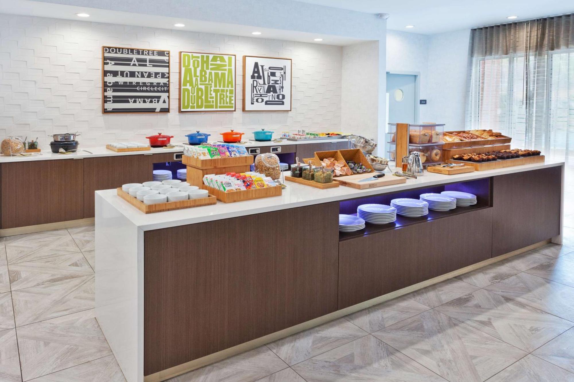 Doubletree By Hilton Dothan, Al Luaran gambar